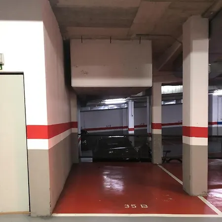 Parking, Vistas Al Mar Y Tres *